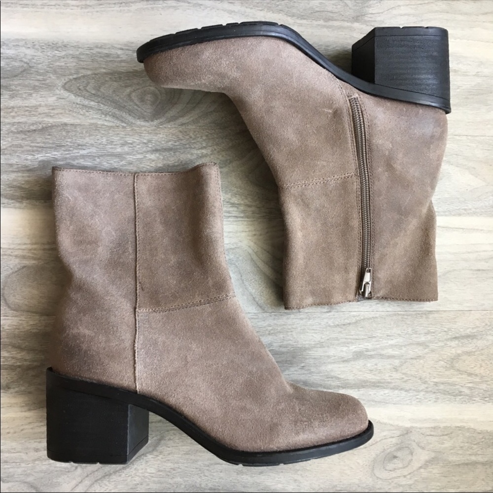 Easy Spirit Booties Size 6.5